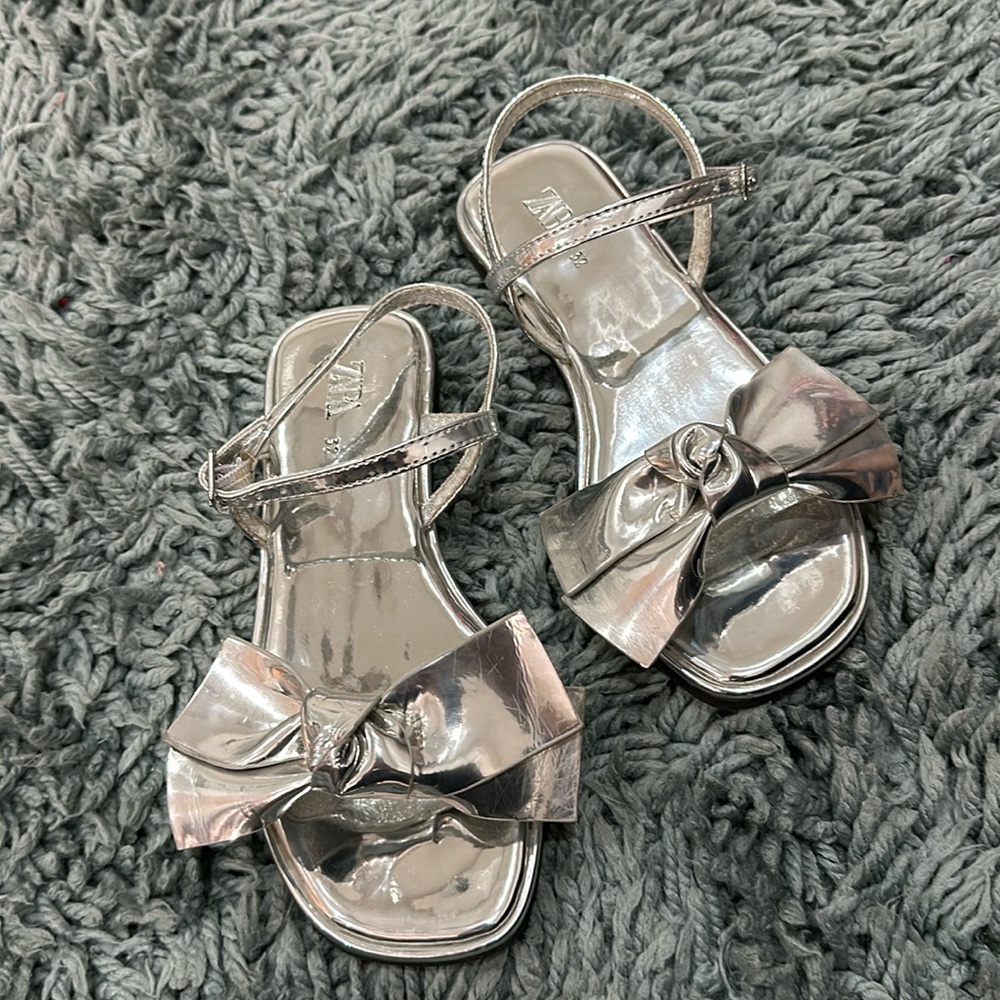 Zara bow sandals